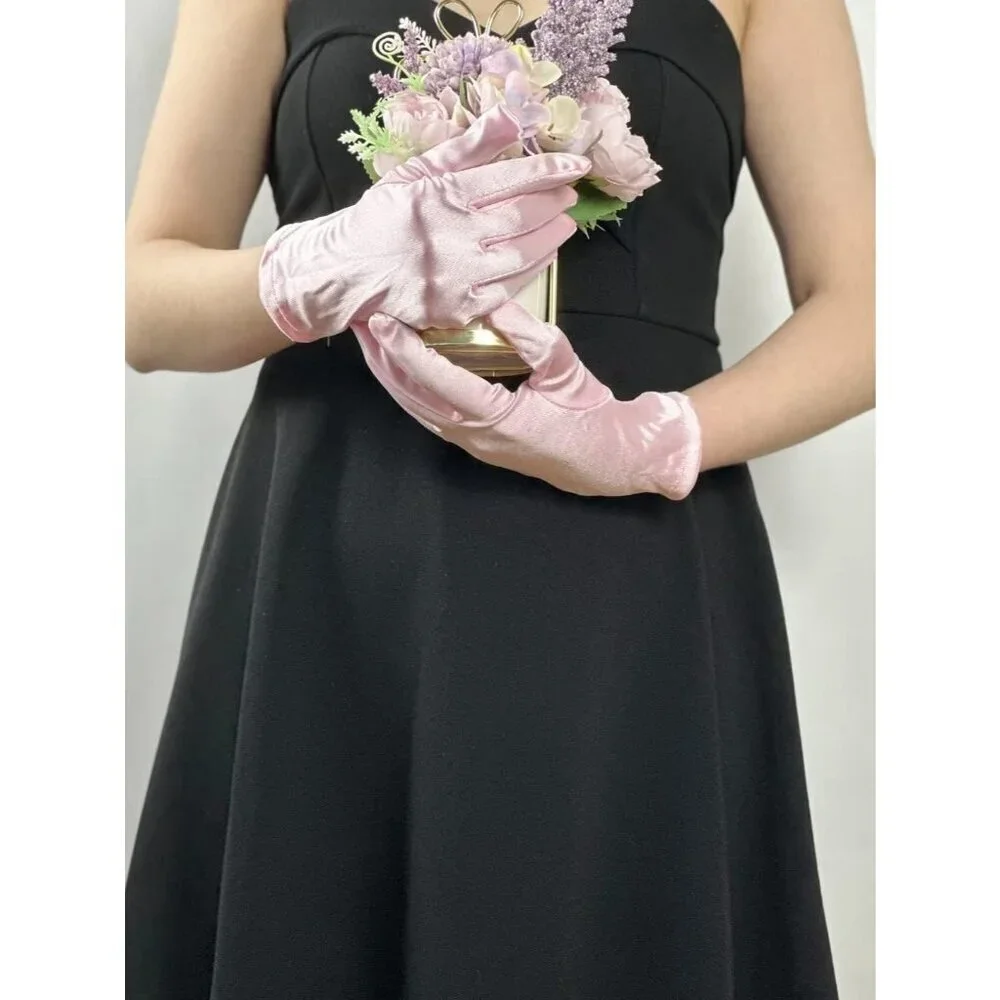 Women's Evening Light Pink Short Satin Lace Gloves Gothic Choker Necklace design